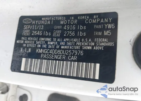 2013 Hyundai Genesis 3.8 z USA, uszkodzony, nr VIN KMHGC4DD8DU257976